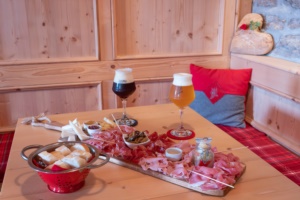 degustazione-birra-e-prosciutto-di-sauris_o 